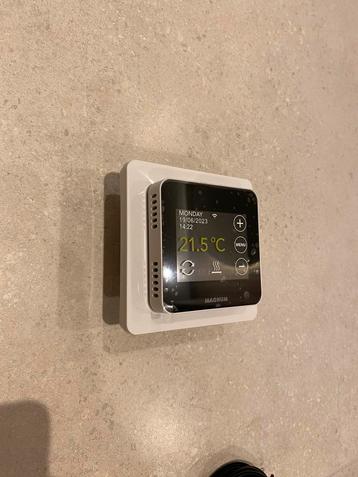 MAGNUM MRC Smart WiFi Thermostaat beschikbaar voor biedingen