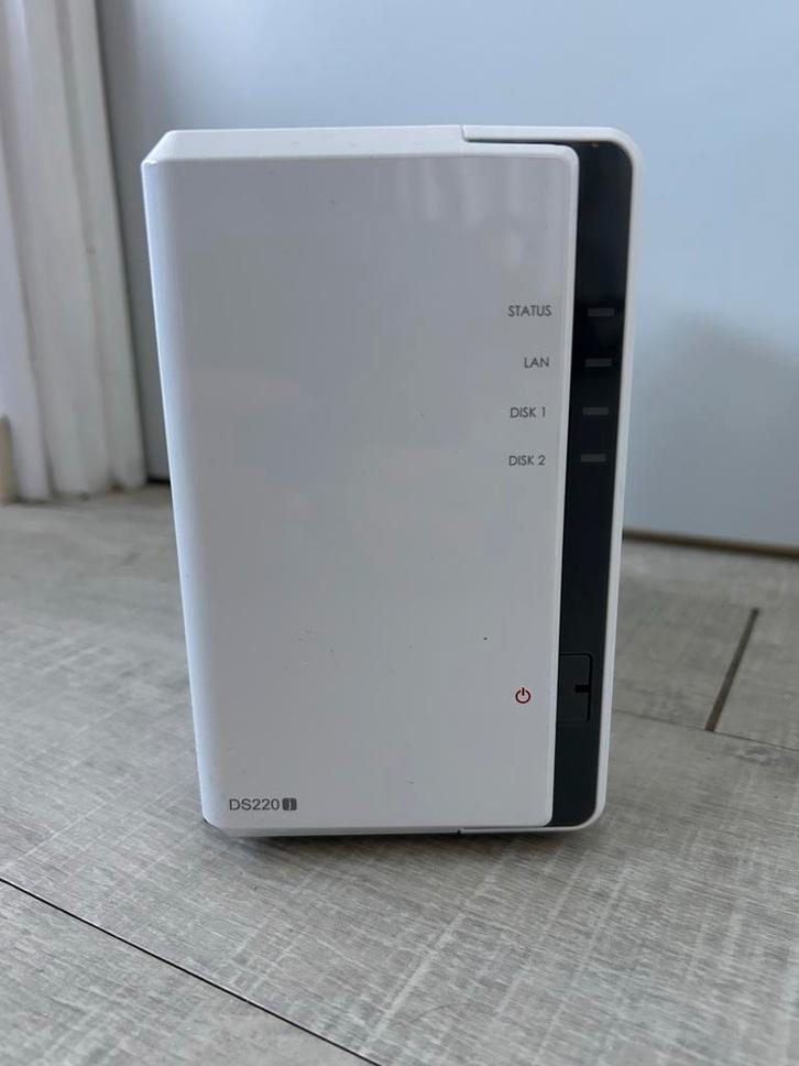 Synology DS220j | 2-bay NAS | Perfecte staat | Zonder HDD, Computers en Software, NAS, Zo goed als nieuw, Ophalen of Verzenden