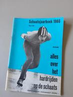 Schaats jaarboek 1966, Ophalen of Verzenden, Zo goed als nieuw