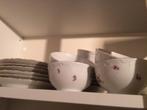 Servies, merk Kahla met bloementoefjes Bavaria., Gebruikt, Overige typen, Ophalen of Verzenden, Overige stijlen
