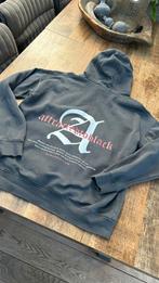 Attractedtoblack hoodie maat S, Kleding | Heren, Ophalen of Verzenden, Zo goed als nieuw