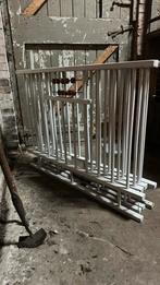 Box te koop voor klein prijsje, Ophalen, Zo goed als nieuw, Overige merken