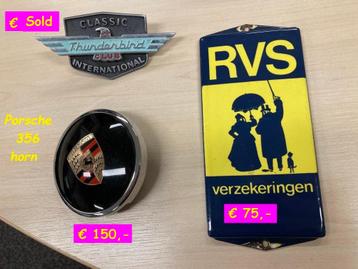 Diverse memorabilia beschikbaar voor biedingen