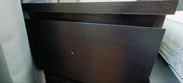 Compleet Ikea Malm bed 140x200 + nachtkastjes - afbeelding 7