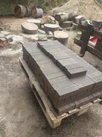 Donkerode betonklinkertjes 200 st, 7 bij 21 cm,, Tuin en Terras, Ophalen of Verzenden, Zo goed als nieuw, Beton, Klinkers