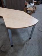 Bureau met ontvangst / spreek gedeelte ( vergader aanbouw, Ophalen, In hoogte verstelbaar, Zo goed als nieuw, Industriestraat 5