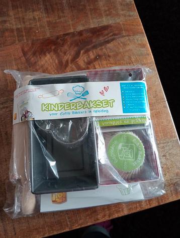 Kinder baksets beschikbaar voor biedingen