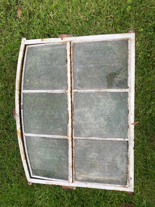 Totaal 12 stuks gietijzeren boeren ramen, Doe-het-zelf en Verbouw, Glas en Ramen, Gebruikt, Gevelraam of Ruit, Minder dan 80 cm