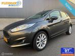 Ford Fiesta 1.0 EcoBoost Titanium * Nwe Distributie *, Auto's, Voorwielaandrijving, Euro 6, 23 km/l, Origineel Nederlands