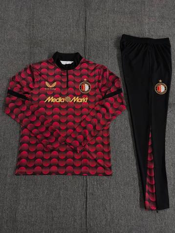 Feyenoord kids trainingspak 2025-2026 beschikbaar voor biedingen