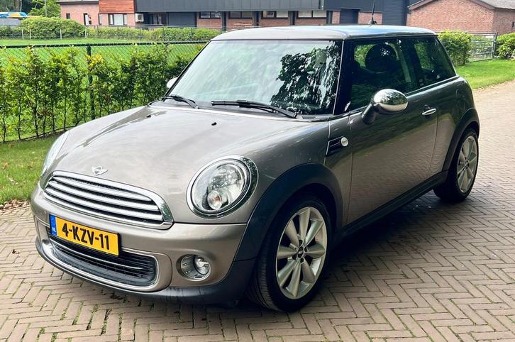 Mini 1.6 ONE 55KW 2013 Grijs (zeer netjes), Auto's, Mini, Particulier, One, ABS, Airbags, Airconditioning, Alarm, Bluetooth, Boordcomputer