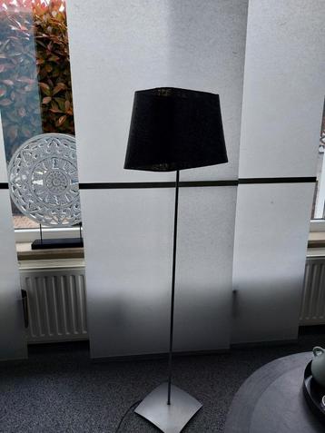 Vloerlamp met antracietgrijze kap