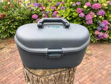 Vakantie ❤️ Samsonite beautycase in goede staat beschikbaar voor biedingen