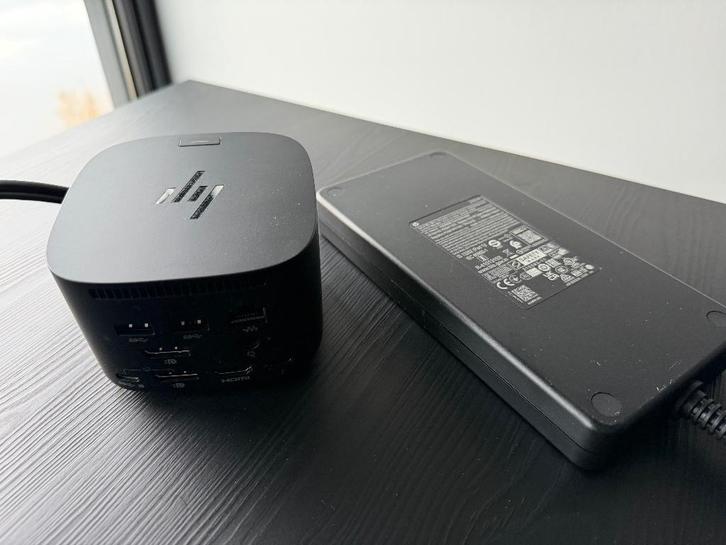 HP Thunderbolt Dock 280W G4, Computers en Software, Dockingstations, Zo goed als nieuw, Docking station, Laptop, Ophalen of Verzenden