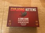 Exploding Kitten - Kaartspel (Engels versie), Ophalen of Verzenden, Zo goed als nieuw