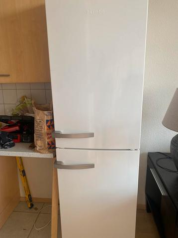 Miele koel-vries combinatie zgan beschikbaar voor biedingen