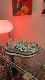Nike p6000 zilver, Kleding | Heren, Overige kleuren, Nike, Nieuw, Ophalen of Verzenden