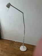 IKEA vloerlamp wit minimalistisch, Ophalen, Zo goed als nieuw, Metaal, Minimalistisch
