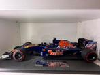 Max verstappen 1:18 toro rosso rusland 2016, Hobby en Vrije tijd, Modelauto's | 1:18, Ophalen of Verzenden, Zo goed als nieuw