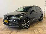 Volkswagen TIGUAN 1.5 TSI Elegance|AUTOMAAT|INRUIL MOGELIJK, Stof, 4 cilinders, Zwart, Bedrijf