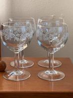Luminarc vintage 4 wijnglazen met druivenrank, Verzamelen, Glas en Borrelglaasjes, Ophalen of Verzenden, Zo goed als nieuw, Overige typen
