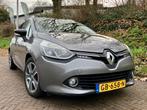 Mooie (nwe distributie & APK!) Renault Clio Energy TCe 90, Auto's, Voorwielaandrijving, Stof, Zwart, Origineel Nederlands