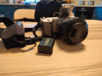 Sony NEX-5 met 2 lenzen beschikbaar voor biedingen