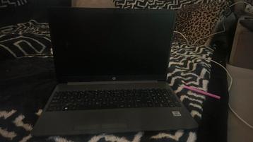 Hp 250 G8 notebook pc laptop beschikbaar voor biedingen
