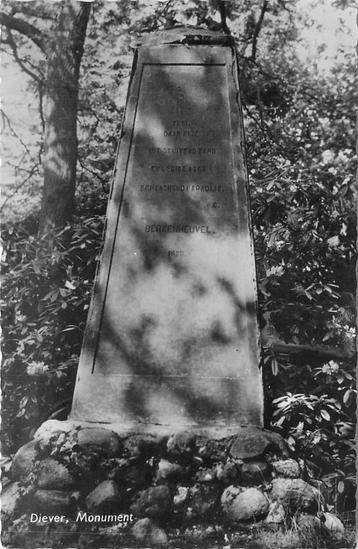 (388-493-005) Diever Monument beschikbaar voor biedingen