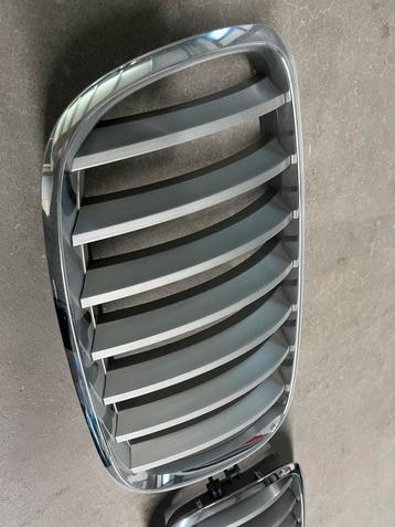Originele gril set e71 bmw X6 beschikbaar voor biedingen