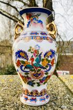 Chinese vaas, handbeschilderd goudgelakt., Antiek en Kunst, Antiek | Keramiek en Aardewerk, Ophalen of Verzenden