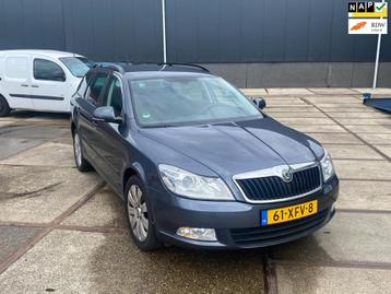 Skoda Octavia Combi 1.2 TSI met navi, cruise control netjes  beschikbaar voor biedingen