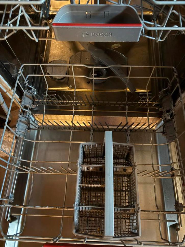 Bosch SuperSilence Inbouw Vaatwasser, Witgoed en Apparatuur, Vaatwasmachines, Gebruikt, Inbouw, 85 tot 90 cm, 45 tot 60 cm, Minder dan 10 liter