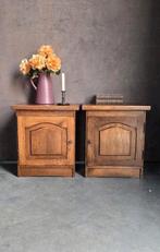 2 vintage retro eiken nacht kastjes nachtkastjes, Huis en Inrichting, Slaapkamer | Nachtkastjes, Ophalen, Gebruikt, Minder dan 45 cm