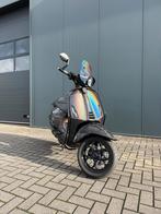 Vespa Sprint 45 km/h Custom Kleur 2019, Fietsen en Brommers, Ophalen of Verzenden, Zo goed als nieuw
