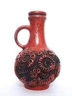 Vintage 60s West Germany vaas fossiel design rood keramiek, Gebruikt, Verzenden, Aardewerk of Porselein, Minder dan 50 cm