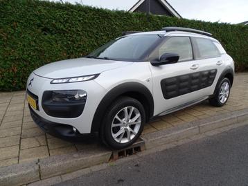 Citroen C4 1.2 E-VTI FEEL Automaat- Came-Navi-Usb-Blth-Pdc-C beschikbaar voor biedingen