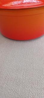Vintage oranje Cousances/le Creuset gietijzeren pan 26cm, Ophalen of Verzenden, Gebruikt, Gietijzer, Koekenpan of Braadpan