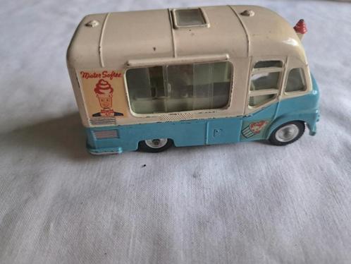 Corgi toys "SMITH'S" KARRIER VAN ijsco wagen, Hobby en Vrije tijd, Modelauto's | 1:43, Zo goed als nieuw, Auto, Corgi, Ophalen of Verzenden