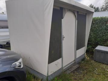 Schuurtje / fietsenhok beschikbaar voor biedingen