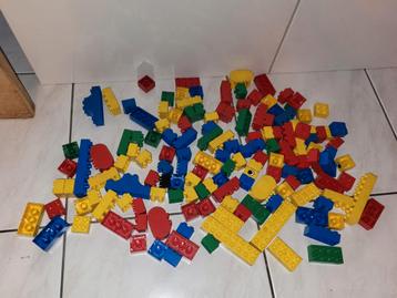 Duplo set met 145 stenen beschikbaar voor biedingen