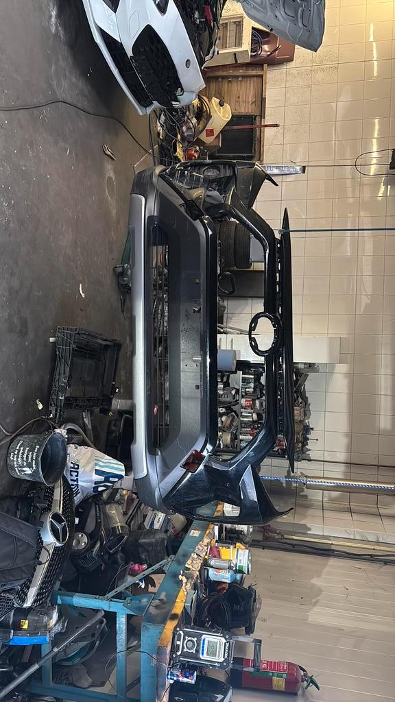 originele Toyota RAV4 voorbumper  52119-42B20, Auto-onderdelen, Carrosserie en Plaatwerk, Ophalen of Verzenden