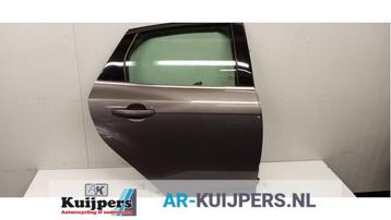 Portier 4Deurs rechts-achter van een Ford Focus (Focus 18-)  beschikbaar voor biedingen