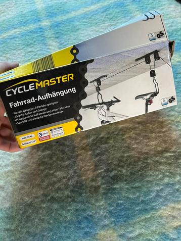 Fietstakel - Universeel ophangsysteem beschikbaar voor biedingen