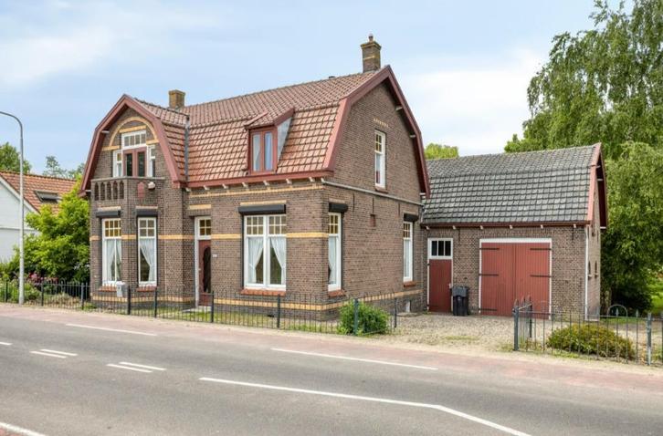 Grote partij dakpannen (4.800 stuks) - Pottelberg, Doe-het-zelf en Verbouw, Dakpannen en Dakbedekking, Gebruikt, Dakpannen, Steen of Klei