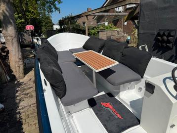 Prachtige 5 meter sloep met tent15pkt 4 takt en trailer. beschikbaar voor biedingen