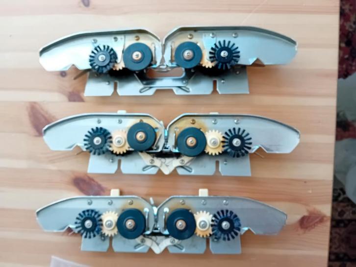 Brother breimachine afstrijkers voor de kh 900 serie, Hobby en Vrije tijd, Breien en Haken, Gebruikt, Breien, Machine, Ophalen of Verzenden
