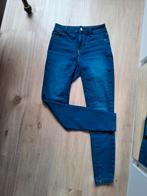 Blauwe jeans maat 34 van Primark, Kleding | Dames, Nieuw, Ophalen of Verzenden, W28 - W29 (confectie 36), Primark