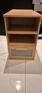Ikea twee nachtkastje 
In zeer goede staat
2 nachtkastje van, Huis en Inrichting, Ophalen, Zo goed als nieuw, Hout, Cd's