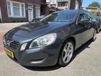 Volvo V60 2.0T Summum AUTOMAAT Adaptief Cruise Lane Assist N, Euro 5, 1502 kg, Beige, Leder en Stof